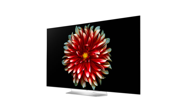 LG HDR Smart OLED TV w/ AI ThinQ® - 55" Class (54.6" Diag) - C8