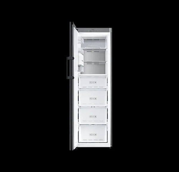 RR7000M Tall One Door Freezer Refrigerator with BESPOKE RZ32R744541/UT