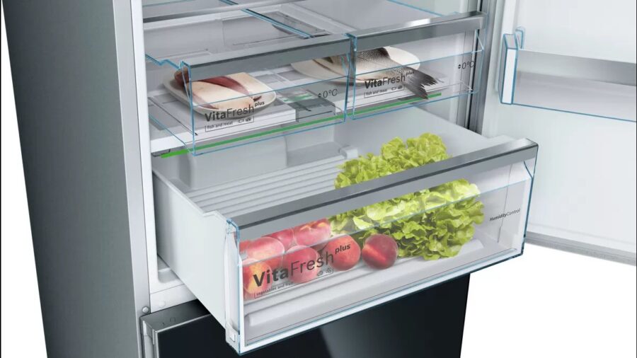 BOSCH free-standing fridge-freezer with freezer at bottom, glass door 193 x 70 cm Black (559l) KGN56LB305 - Image 6
